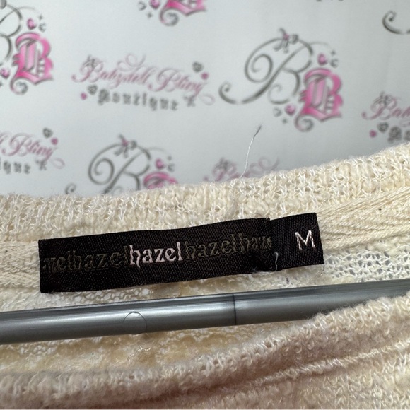 Hazel top crochet white cream lace pattern arms high low comfy oversized boho - Picture 10 of 10